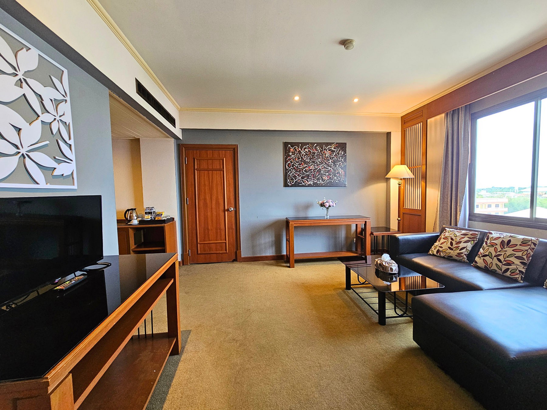 Suite Room