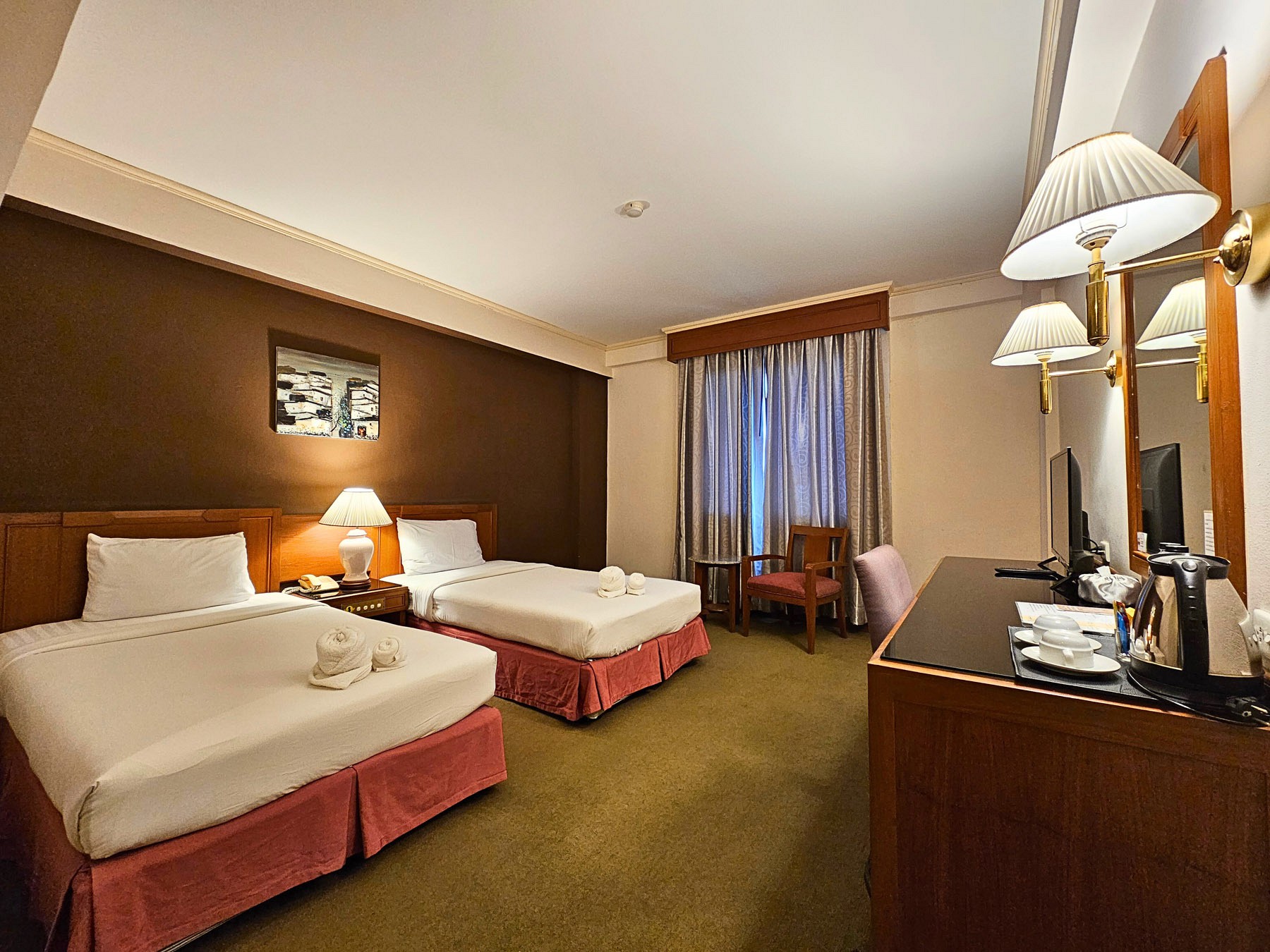 Songphanburi Hotel